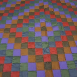 American Made Quilted Amish Colors Trip Around The World Wall Hanging -Home Decoration Sales 2024 pid 48381 Amish Made Quilted Trip Around the World Wall Hanging 290