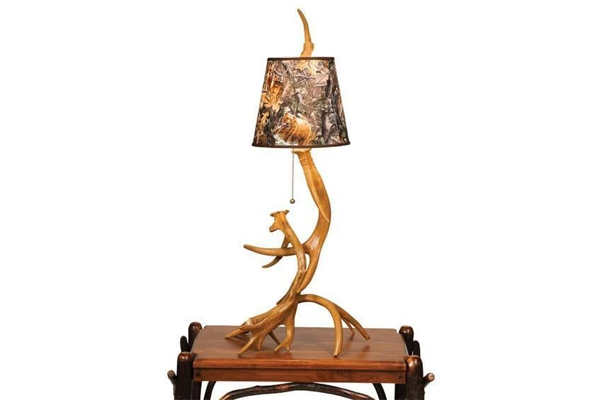 Amish Antler Table Lamp (Shade Not Included) 1 Amish Antler Table Lamp (Shade Not Included)