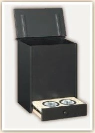 Amish Economy Pet Feeding Station 3 Amish Economy Pet Feeding Station - Image 3