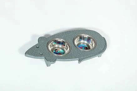 Amish Poly Cat Feeder 1 Amish Poly Cat Feeder